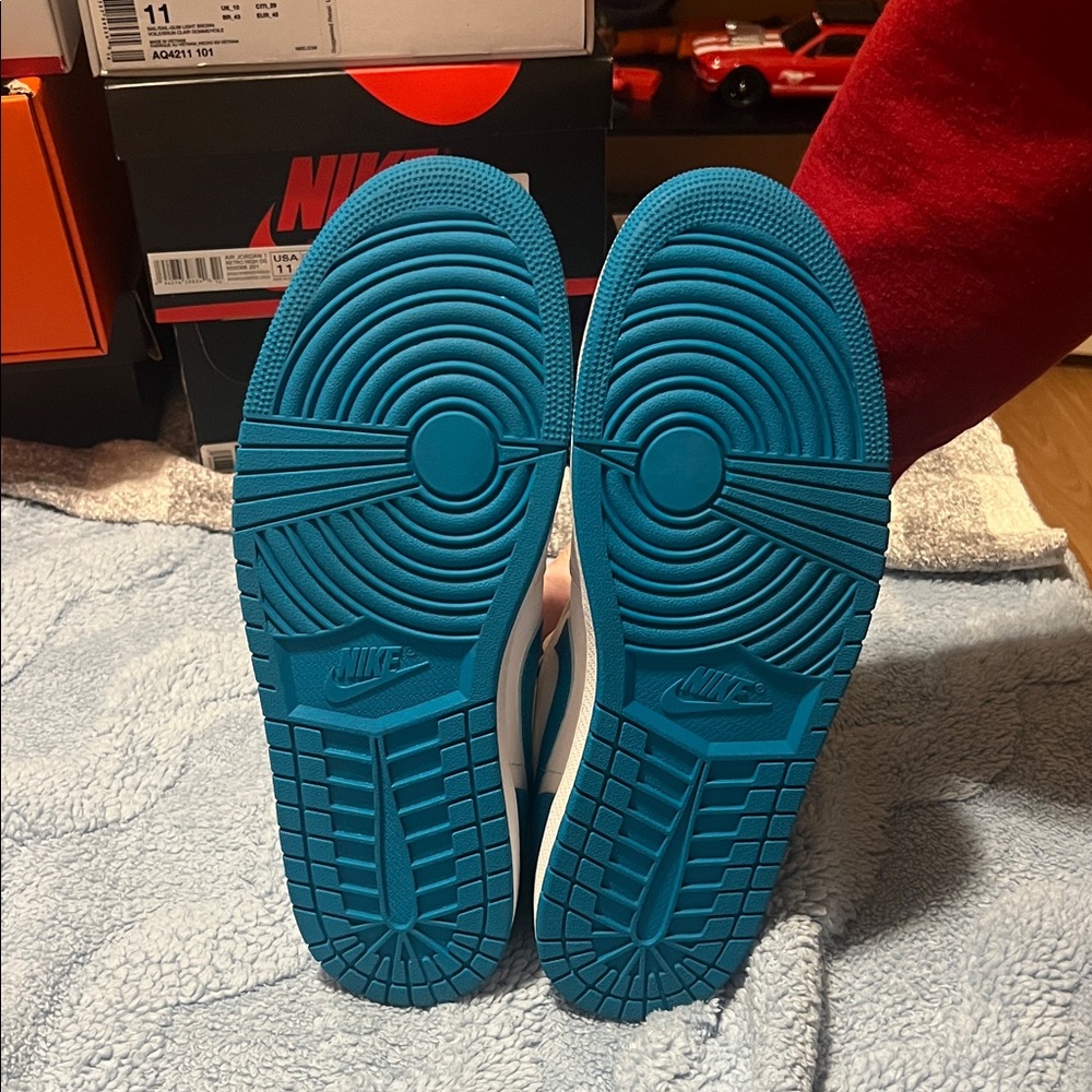 Jordan 1 low - Picture 3 of 5